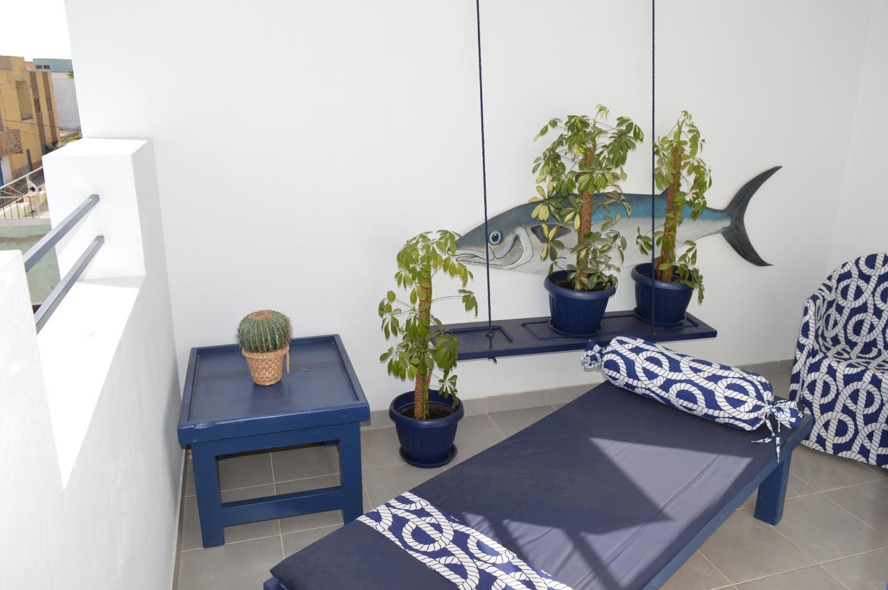 Yacht Club Sal Bed & Breakfast Palmeira Ngoại thất bức ảnh