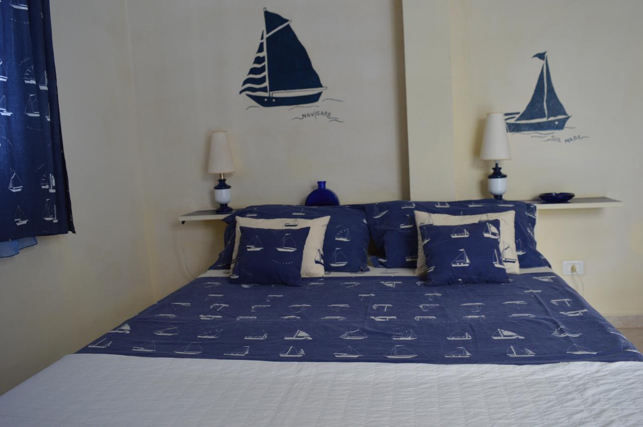 Yacht Club Sal Bed & Breakfast Palmeira Ngoại thất bức ảnh